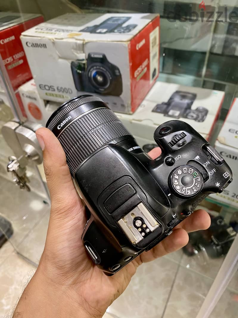Canon 700D 3