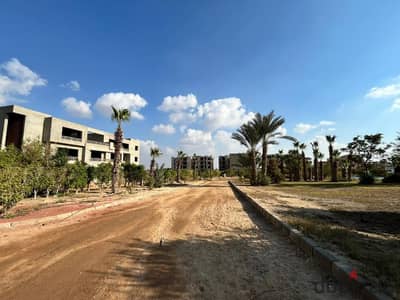 بمقدم 5% امتلك شقة 78 متر  متشطبة بالكامل فى كومباوند رواية فى قلب الشيخ زايد على شارع النزهه مباشرة امام كومبوند الربوه و قريب من نادى الاهلى