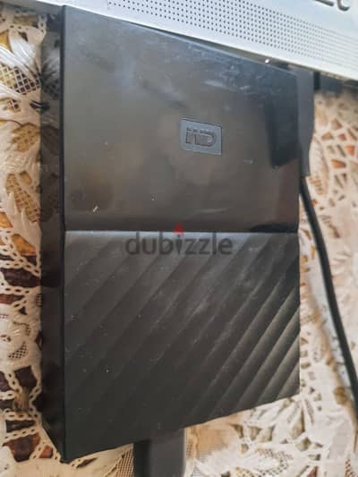 2 Western Digital Thailand 2TB (Health 100%)