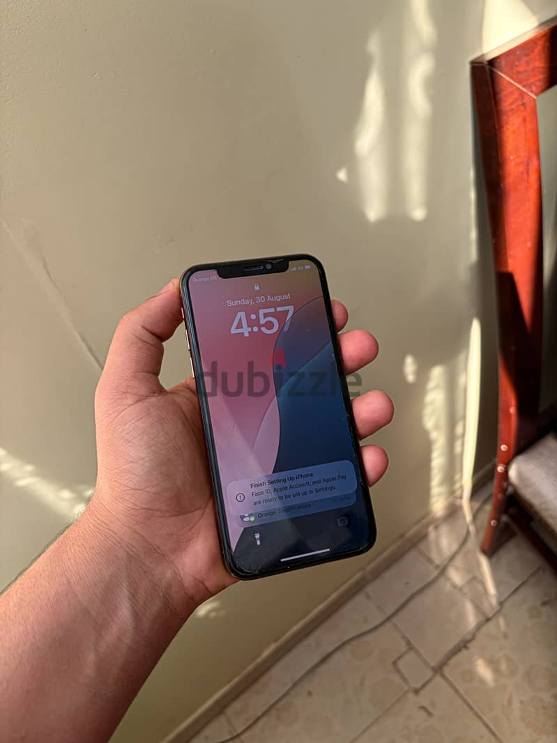 Apple - iPhone XS 1