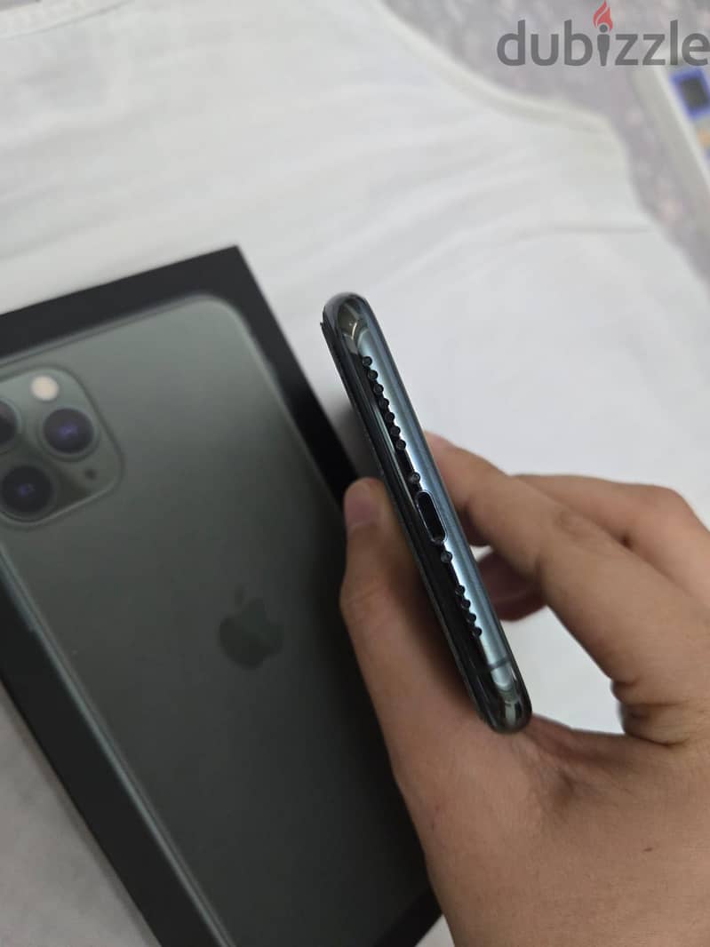 Apple - iPhone 11 Pro Max 5