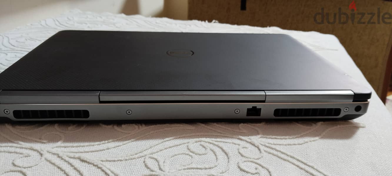 Dell 7720 6