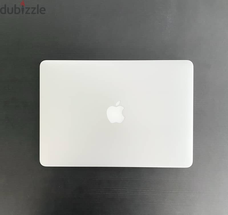 Macbook Pro 13” (Early 2015) 1