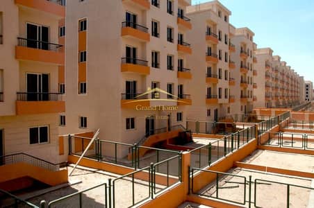 امتلك عمارة سكنية فوري جاهزة لتخليص مساحة 150 متر كاش واستلم وحدتك وسوق لمشروعك لوكيشن مميز جدا كمان وسط اكبر ترافك سكتني خدمات ومرافك موجودة معاينة