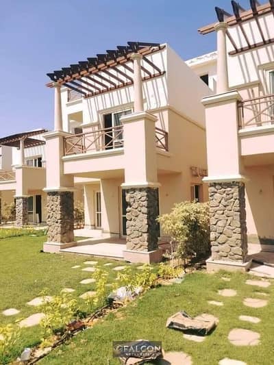 For sale: Chalet with sea view, immediate occupancy + fully finished, in Ain Sokhna, Blue Blue, installments available.