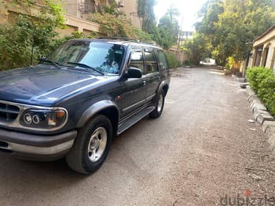 فورد إكسبلورر 1998