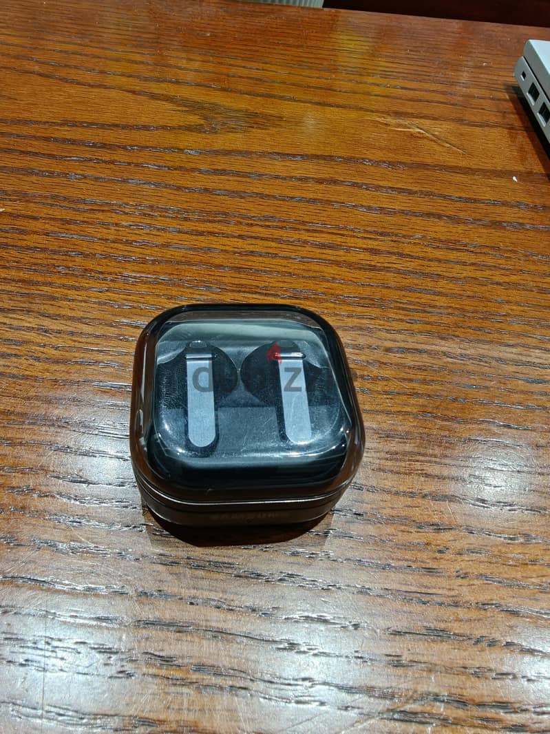 Samsung Galaxy Buds4 Pro 1