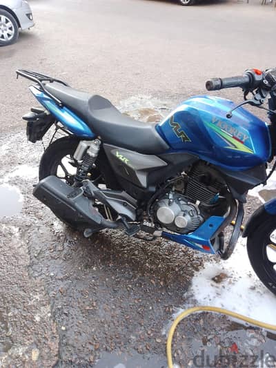 للبيع موتوسيكل فيجوري VLR 200