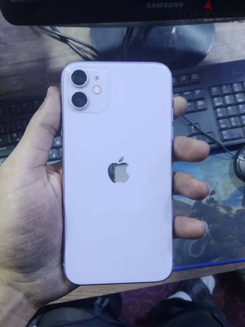 Apple - iPhone 11 1