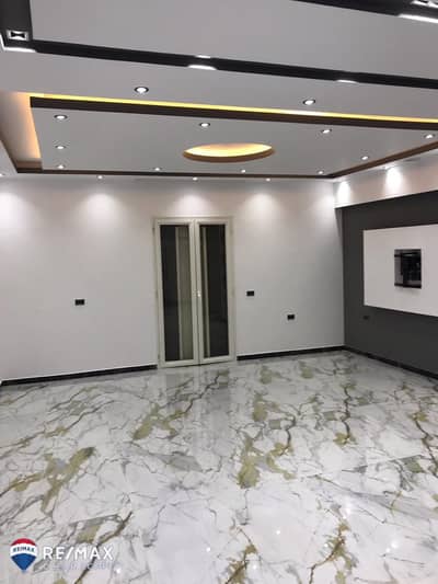 Ultra-luxurious apartment for rent in Hyde Park | 145 sq m | 2 bedrooms | Jacuzzi | Sound system | Imported porcelain | 55,000