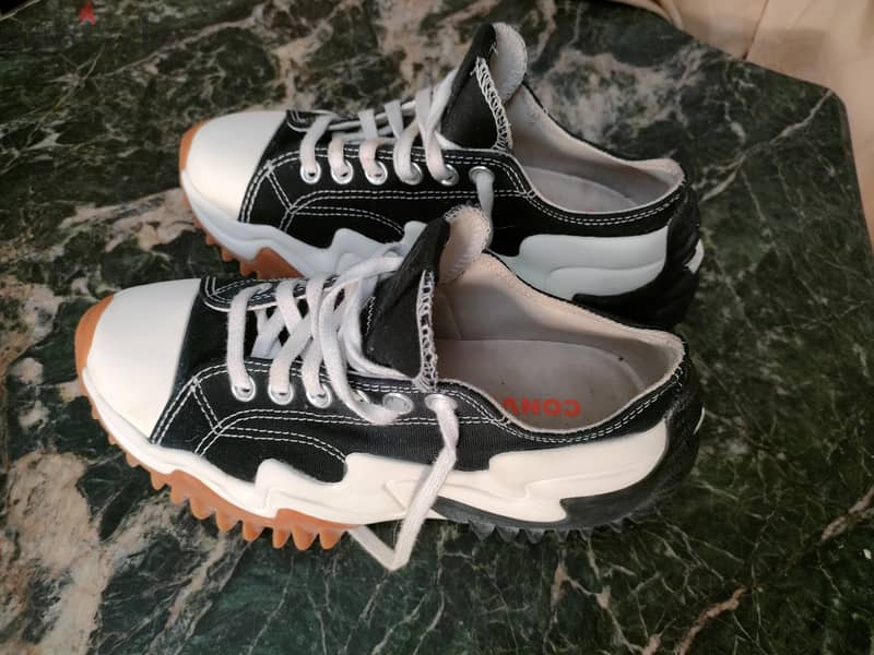 run star motion low nick converse 4
