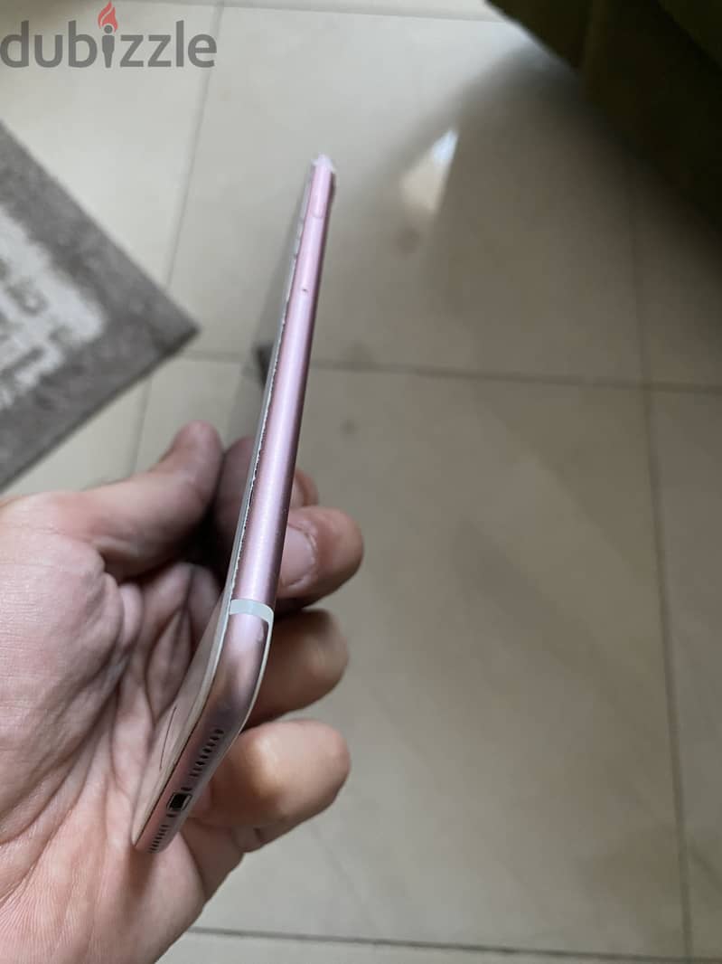 Apple - iPhone 7 Plus 8