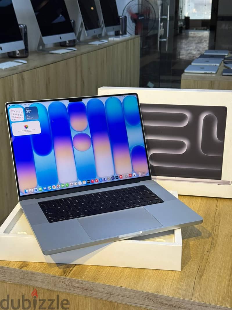 MacBook Pro M4 Pro 16" 1