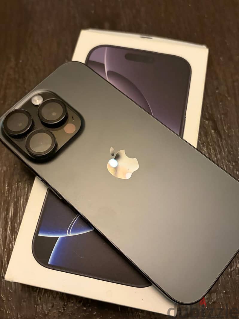 Apple - iPhone 16 Pro 2
