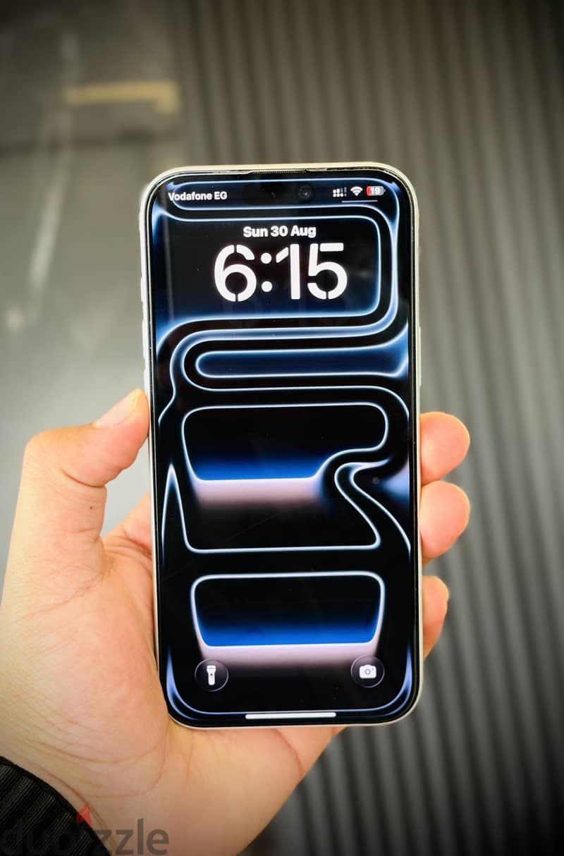 Apple - iPhone 17 Pro Max 2
