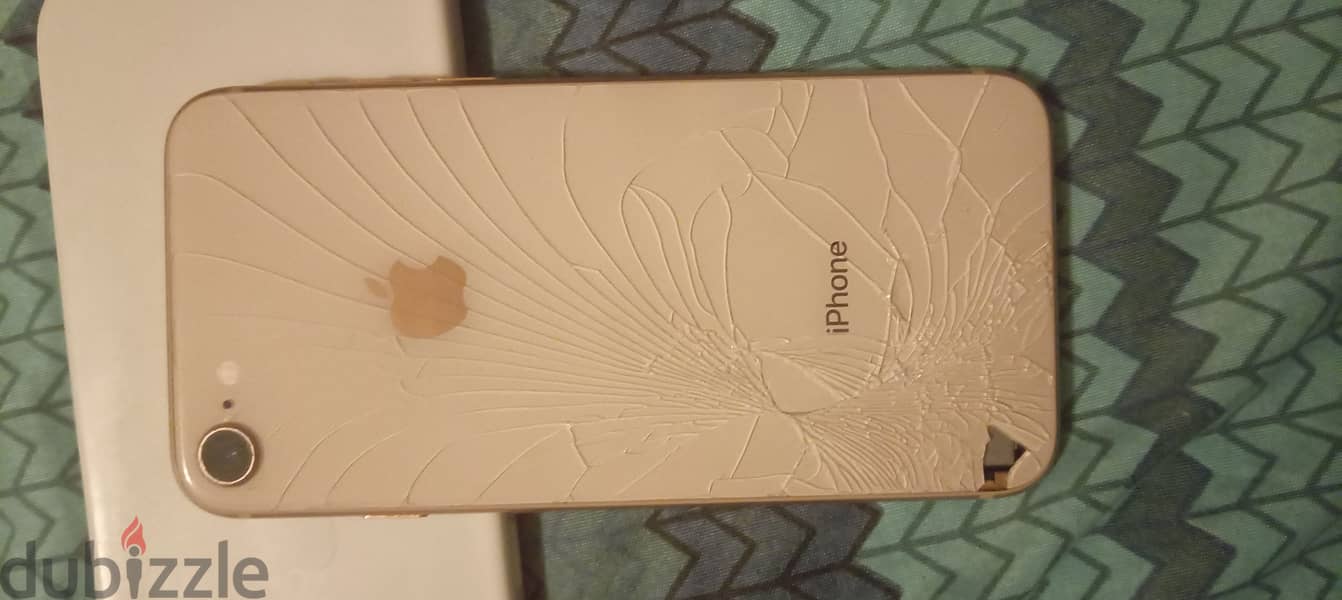 Apple - iPhone 8 1