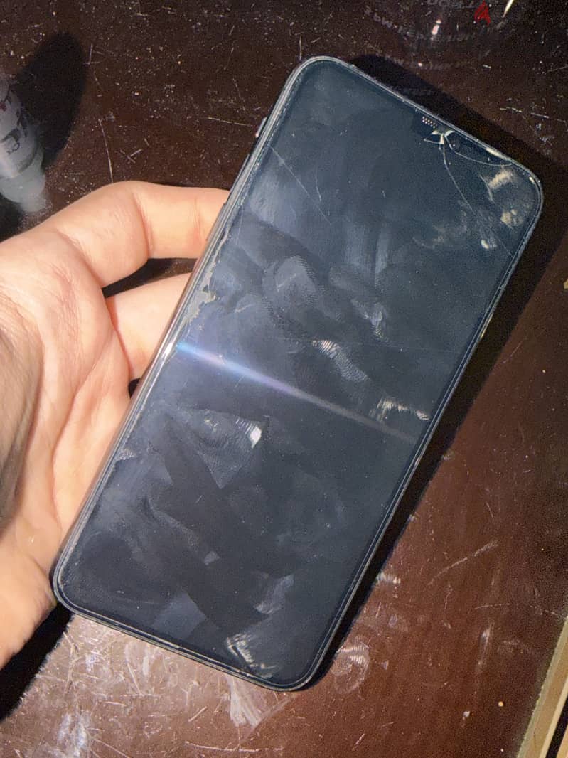 Apple - iPhone 11 Pro Max 1