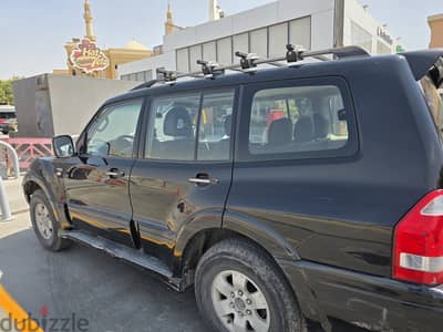 Mitsubishi Pajero 2004
