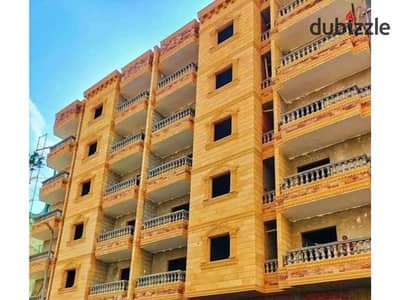شقه للبيع استلام محاره وحلوق بدون غرف علي مناور البوابه الرابعه حدايق الاهرام