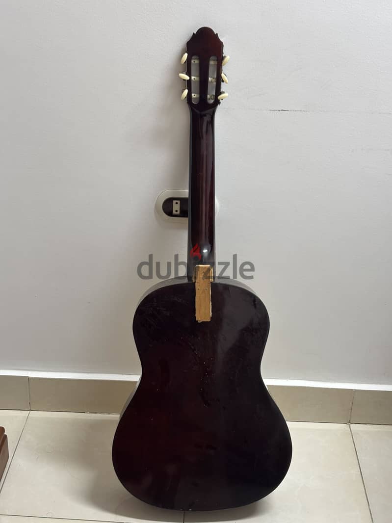 classical guitar haed 1