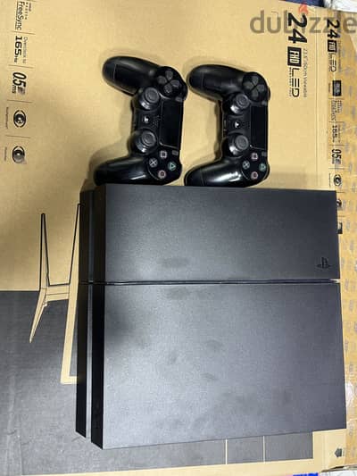 Ps4 500g like new