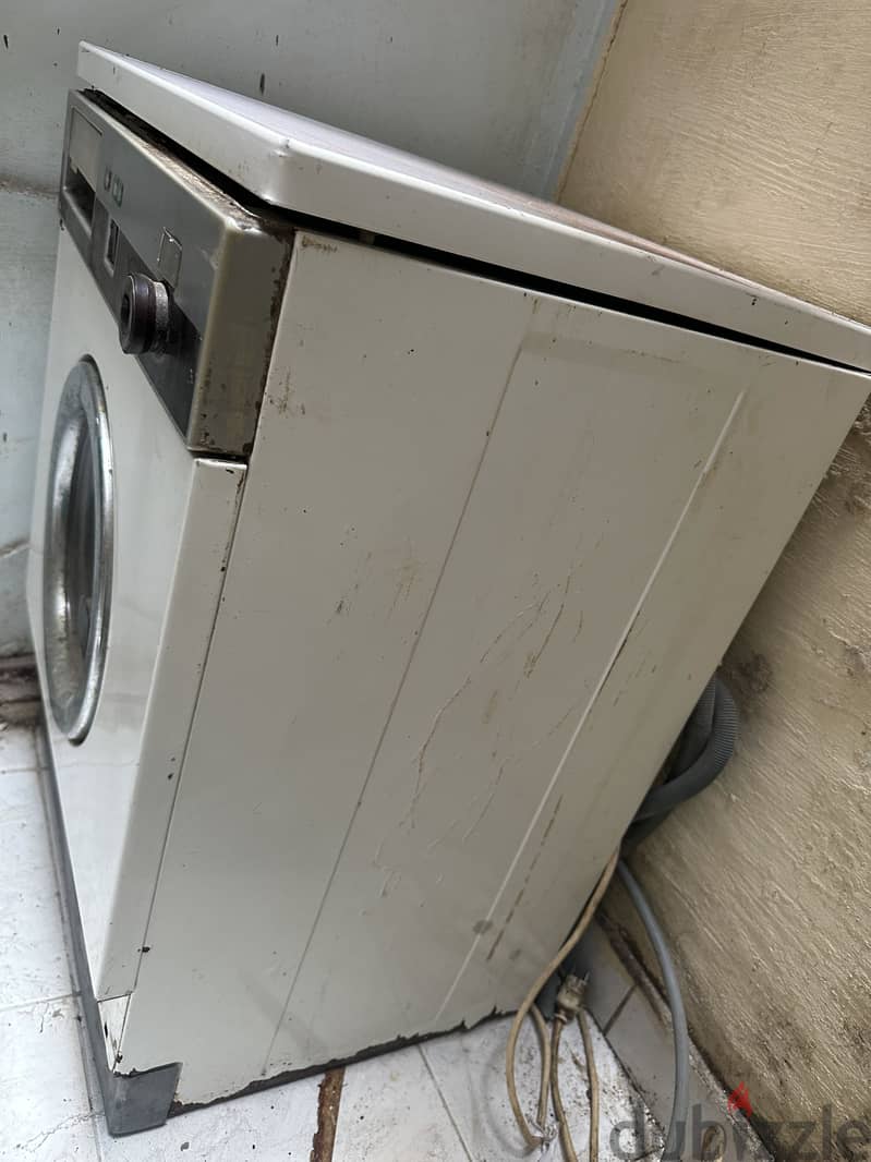 Zanussi washing machine 7