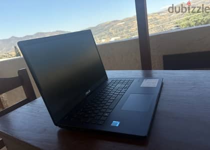 لسة جديد الجيل العاشر لاب توب اسوس ASUS Vivobook يعمل بصورة جيدة