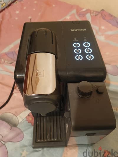 ماكينه الاسبريسو