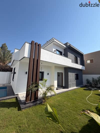 فيلا للبيع بسعر مميز في كينج مريوط | الإسكندريه •