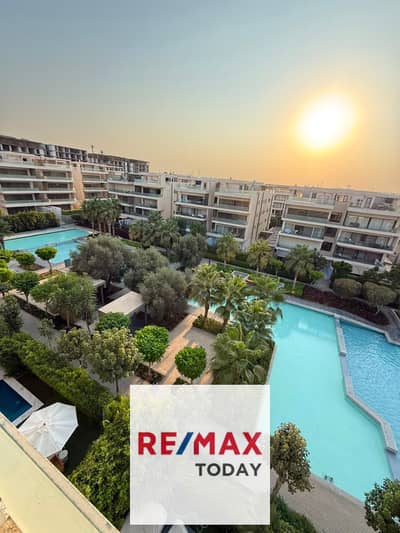 Penthouse for Sale in Lake View Residence | Private Roof & Pool