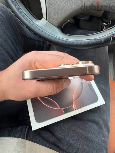 آبل - آيفون 16 برو ماكس