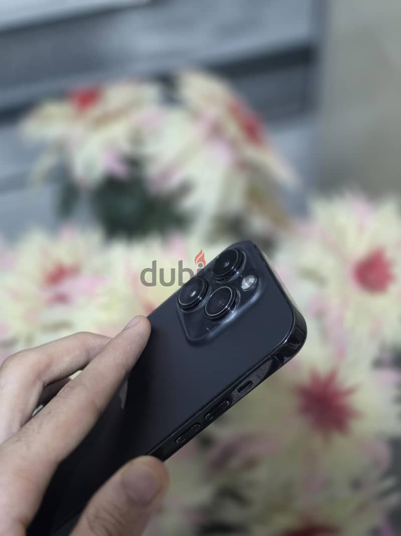 Apple - iPhone 14 Pro 9