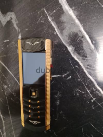 Vertu Signature V