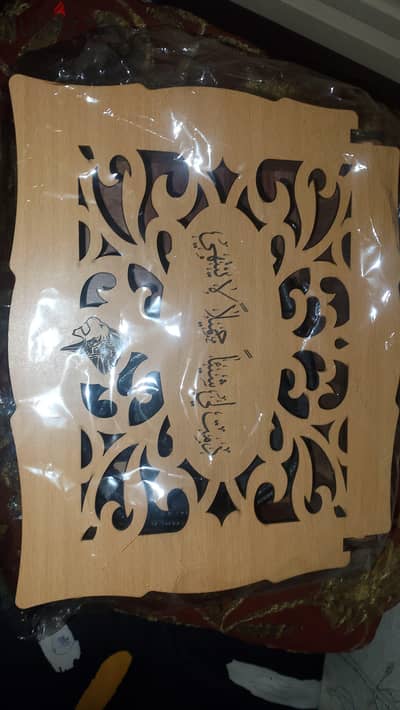 بوكس به محفظه جلد طبيعي وحزام جلد طبيعي