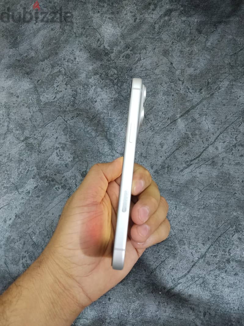 Apple - iPhone 17 Pro Max 3