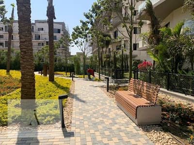 فيو مفتوح شقة للإيجار بالتكيفات و المطبخ في سوديك فيليت