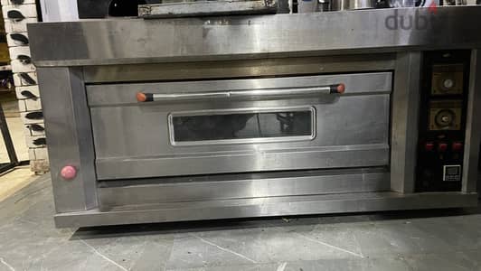 فرن بيتزا إيطالي