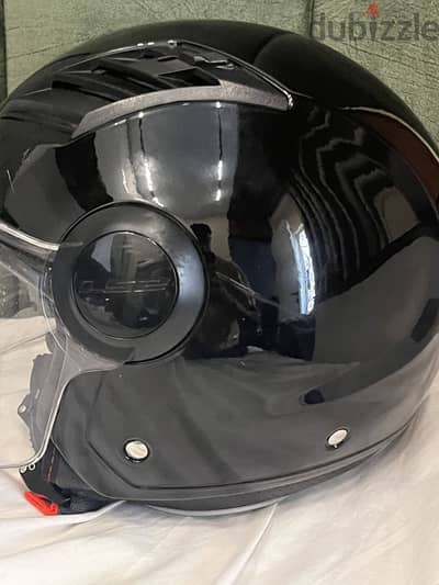 Motorcycle helmet L52
