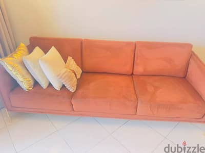 Used furniture with good condition