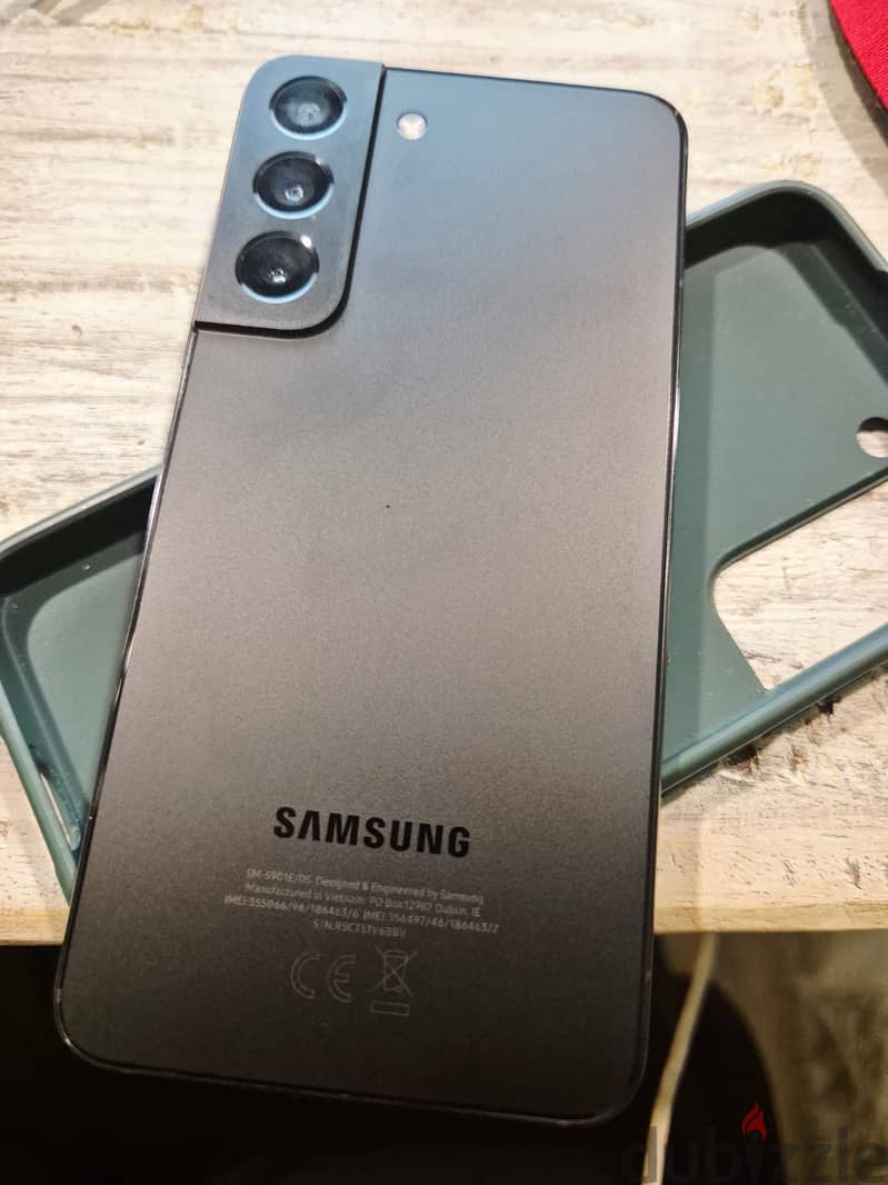Samsung S22 1