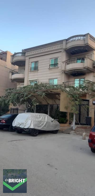 Duplex for sale, finished, 450 meters + 150 garden in Violet Villas 1, Fifth Settlement