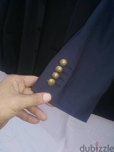 بدل استعمال راقي جدا للبيع