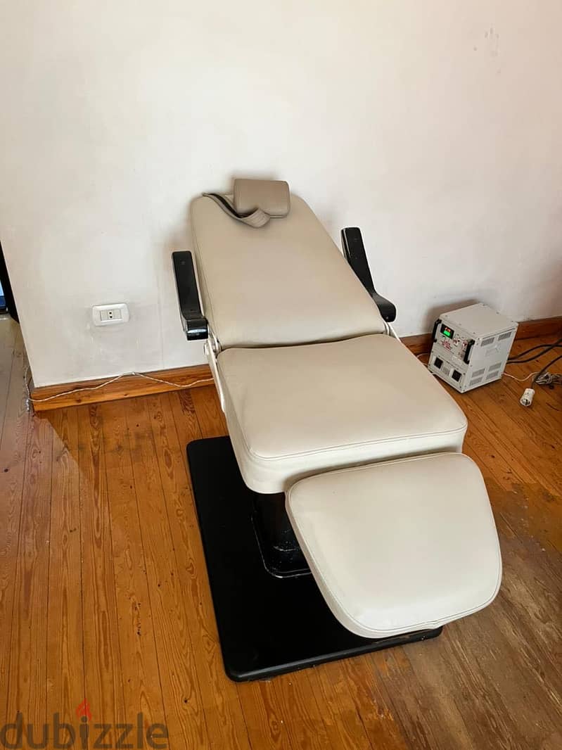 Medical chaise longue 2
