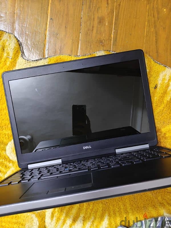 Dell I7-6820HQ 16 ram 4