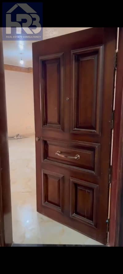 شقة 4 غرف للإيجار في البنفسج فيلات – التجمع الأول