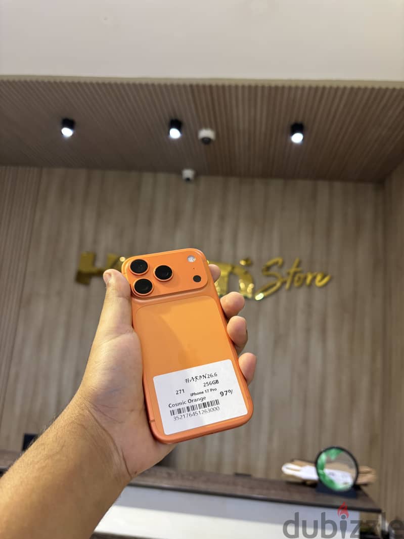 Apple - iPhone 17 Pro 1