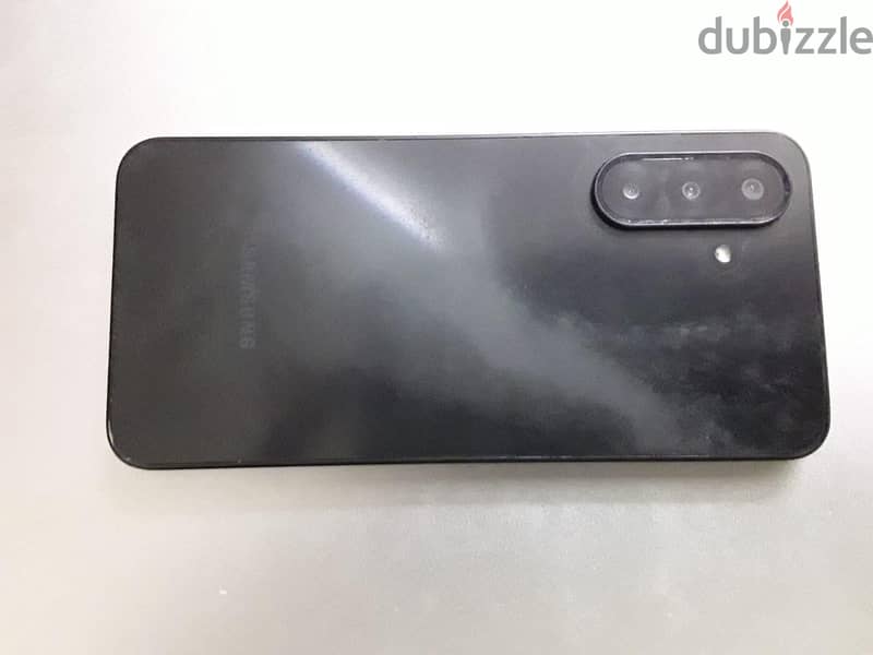 Samsung A 17 1