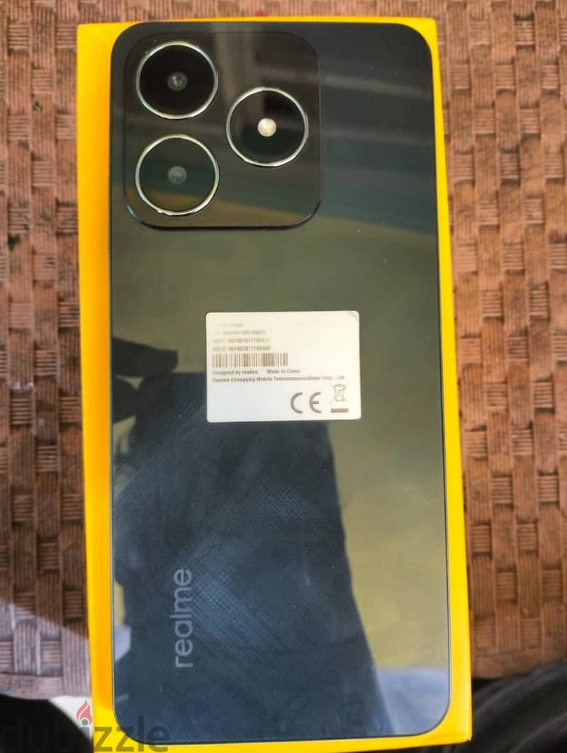 Realme C61 2