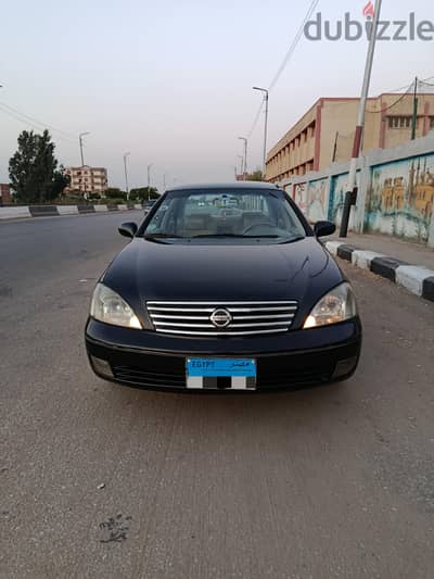 Nissan Sunny 2010