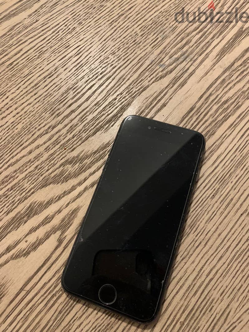 Apple - iPhone 8 4